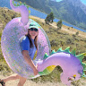 Meet your Posher, Lauren